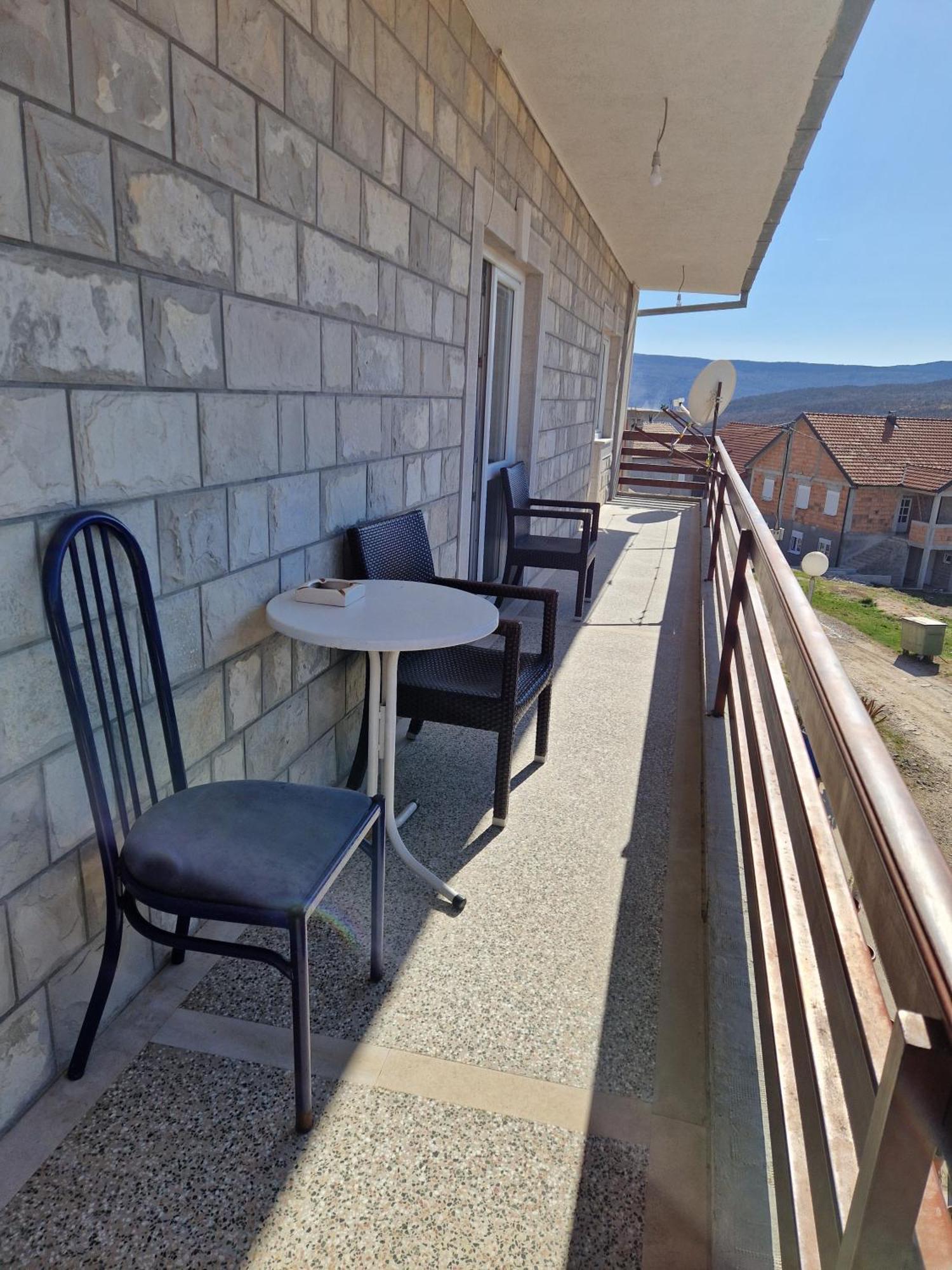 Vujovic Apartment *